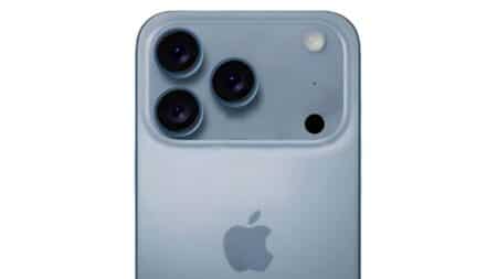 iPhone 17 Pro: Φήμες ότι έρχεται σε νέο χρώμα Sky Blue