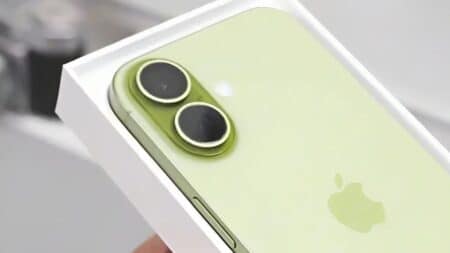 iPhone 17: Δείτε τα νέα μοντέλα σε εντυπωσιακή πράσινη και μοβ απόχρωση