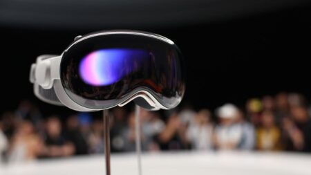 Apple Vision Pro: Πότε έρχεται και τι θα φέρει το ανανεωμένο μοντέλο