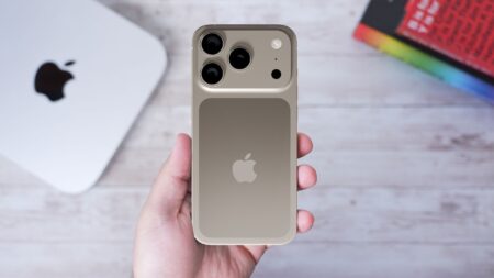 iPhone 17 Pro: Εντοπίστηκε σε πλατεία – Δείτε το σε φωτογραφίες