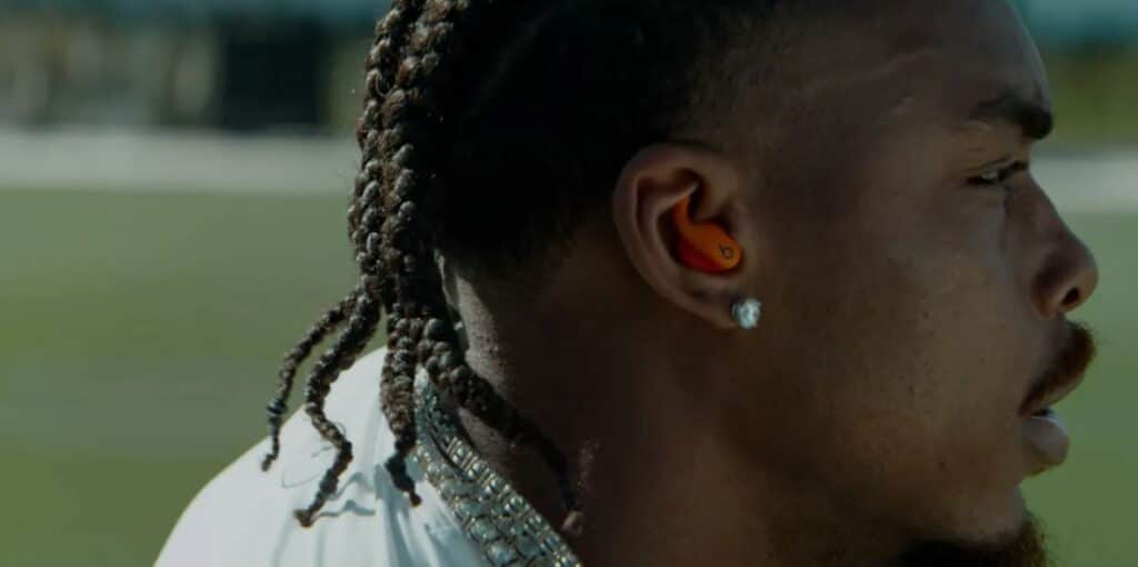 Apple Powerbeats Fit