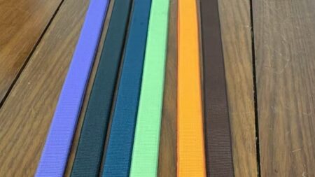 iPhone 17: Δείτε το μαγνητικό crossbody strap της Apple