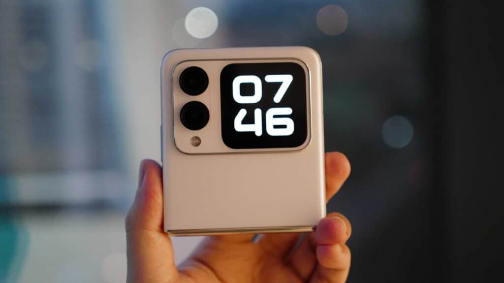 Samsung Galaxy Z Flip8, Samsung Galaxy Z Flip8: Έρχεται πιο λεπτό και ελαφρύ από ποτέ