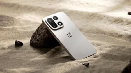 OnePlus 15: Αποκαλύψεις για την τεράστια μπαταρία 7.300mAh και τις επιδόσεις του στο Geekbench