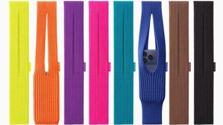 Η Apple λανσάρει το iPhone Pocket — ένα limited αξεσουάρ σε συνεργασία με τον οίκο ISSEY MIYAKE