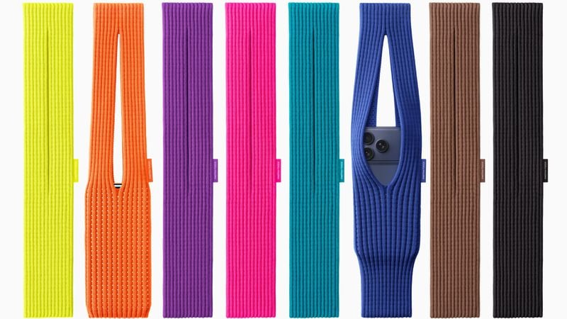 Apple iPhone Pocker, Η Apple λανσάρει το iPhone Pocket — ένα limited αξεσουάρ σε συνεργασία με τον οίκο ISSEY MIYAKE