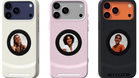 Selfix: Η θήκη που προσθέτει δεύτερη οθόνη στο iPhone 17 Pro