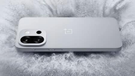 OnePlus 15T: Μεγάλη μπαταρία και flagship επιδόσεις σε compact μέγεθος
