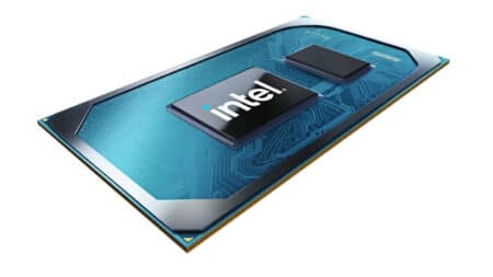 Apple: Εξετάζει συνεργασία με Intel για μελλοντικά chips στα iPhone