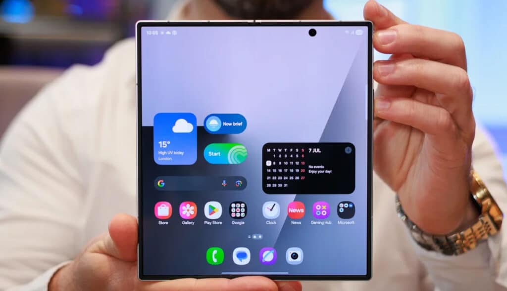 Apple foldable iPhone