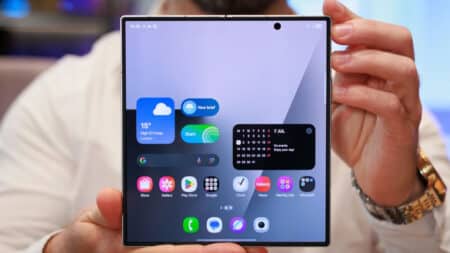 iPhone Fold: Πιέζει τη Samsung για το πιο ριζοσπαστικό Galaxy Z Fold 8