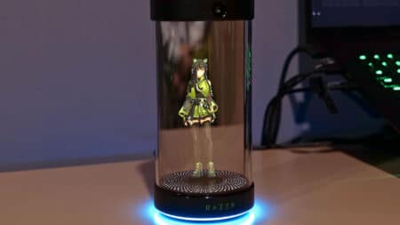 H Razer φέρνει τον AI «waifu» hologram στο CES 2026 — και ανοίγει μια νέα σελίδα για τους desktop companions