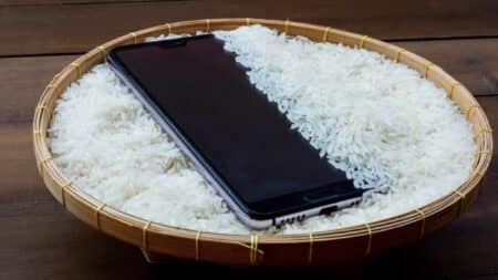 5 tech lifehacks που δοκίμασαν όλοι – και κανένα δεν δούλεψε