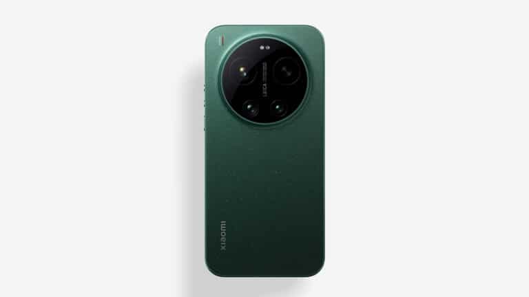 Xiaomi 17 Ultra Starlit Green