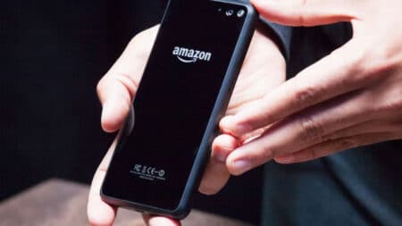 Amazon κινητό: Το επόμενο βήμα ίσως βάλει την AI πάνω από τα apps