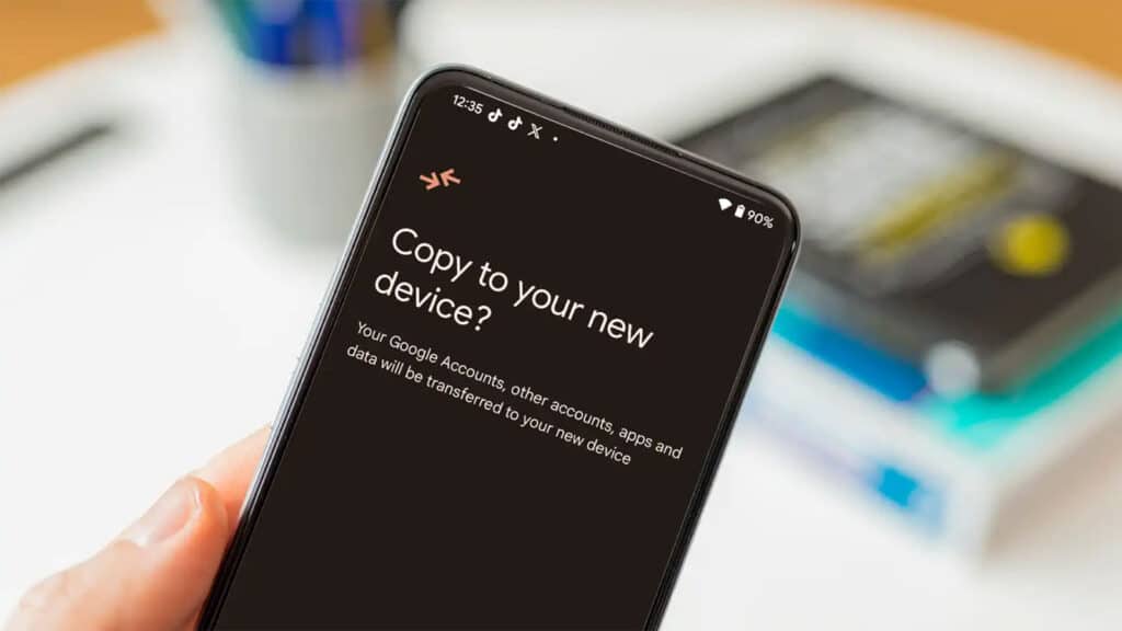 &mu;&epsilon;&tau;&alpha;&phi;&omicron;&rho;ά &delta;&epsilon;&delta;&omicron;&mu;έ&nu;&omega;&nu; Android
