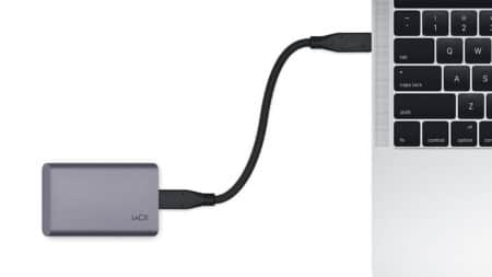 Η Apple ανέβασε απότομα τις τιμές στους εξωτερικούς δίσκους