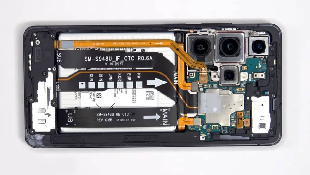 Galaxy S26 Ultra teardown