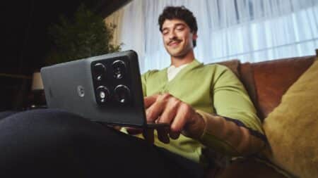 Motorola MWC 2026: razr fold με Snapdragon 8 Gen 5, edge 70 fusion και moto buds 2