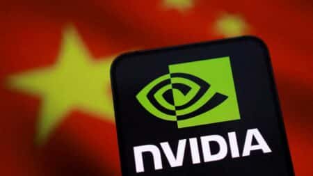 Nvidia: Επιστροφή στην Κίνα με τα H200 AI chips μετά από εγκρίσεις