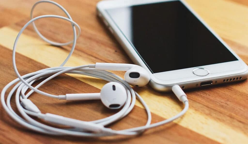 &theta;ύ&rho;&alpha; &alpha;&kappa;&omicron;&upsilon;&sigma;&tau;&iota;&kappa;ώ&nu; 3.5 mm