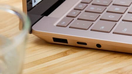 Γιατί ο υπολογιστής σου έχει ακόμα USB 2.0 και πότε σε βολεύει περισσότερο από το USB 3.0