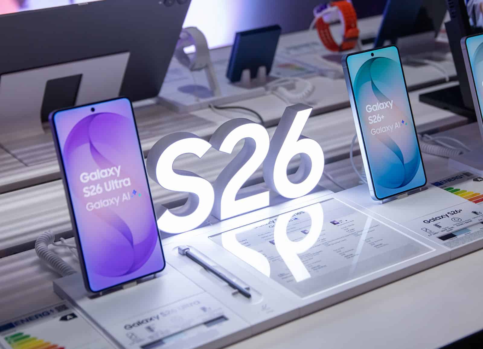 Galaxy S26 &kappa;&alpha;&iota; Galaxy Buds4