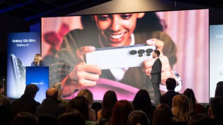 Galaxy S26: Η νέα γενιά smartphones και AI ακουστικών είναι πλέον διαθέσιμη