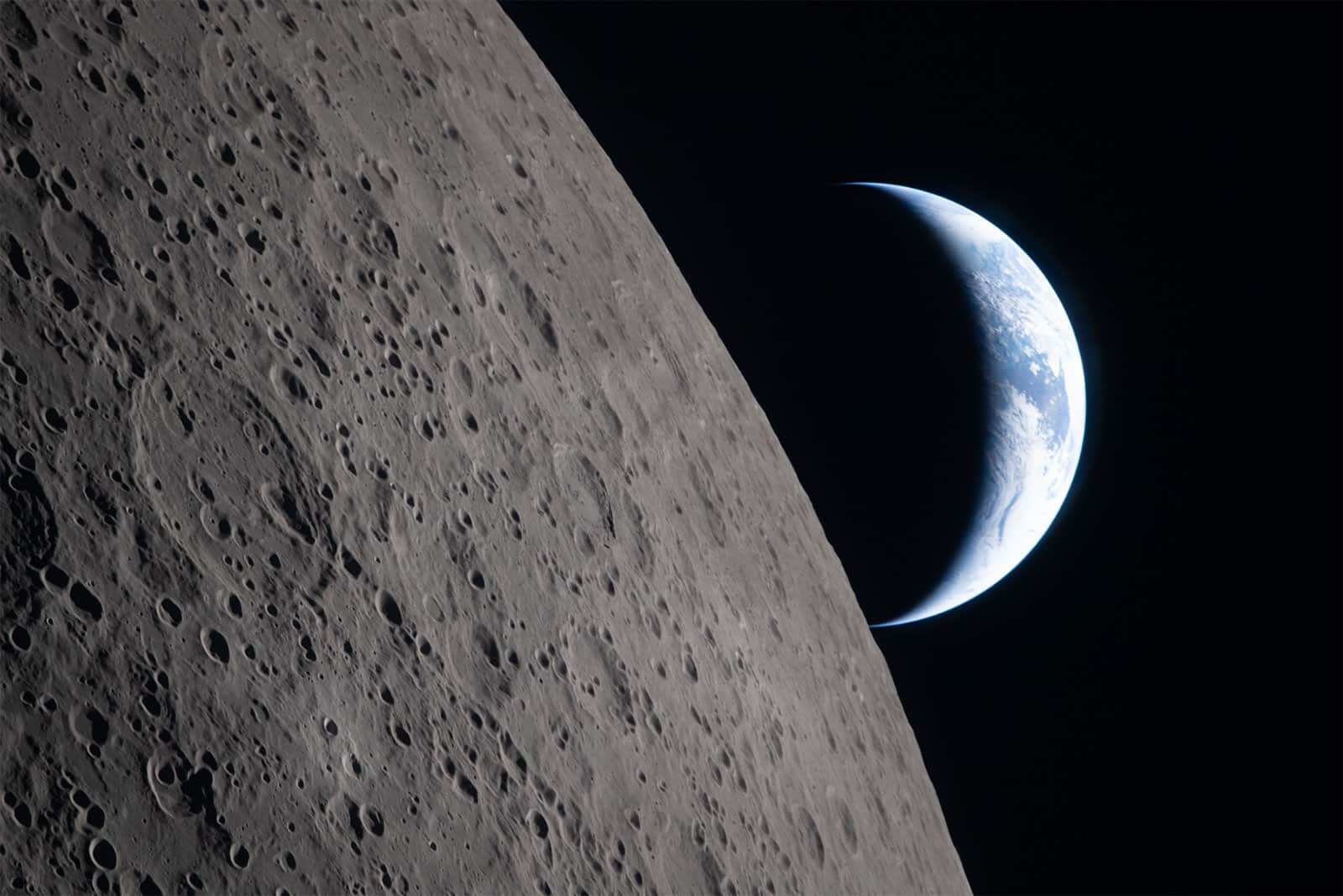 Artemis II &phi;&omega;&tau;&omicron;&gamma;&rho;&alpha;&phi;ί&epsilon;&sigmaf; &Sigma;&epsilon;&lambda;ή&nu;&eta; NASA