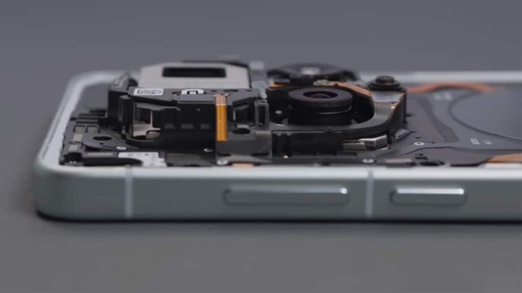 vivo X300 Ultra teardown