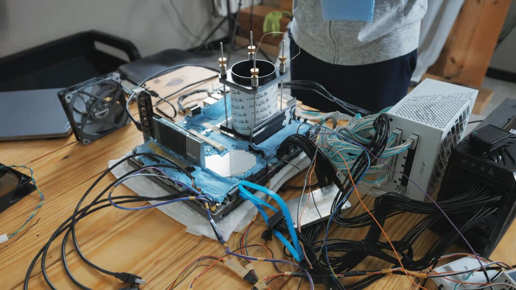 -256°C και 9,2 GHz overclocking: Κινέζοι κάνουν ό,τι δεν πίστευε κανείς με Intel CPU