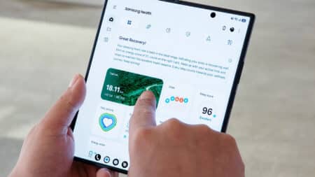 Samsung: Οι “μαλακές” γωνίες στο Z Fold 8 δεν είναι βλάβη