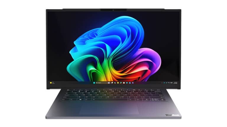 Lenovo: Νέα ThinkCentre, ThinkBook, ThinkVision «γεμάτα» AI για επιχειρήσεις